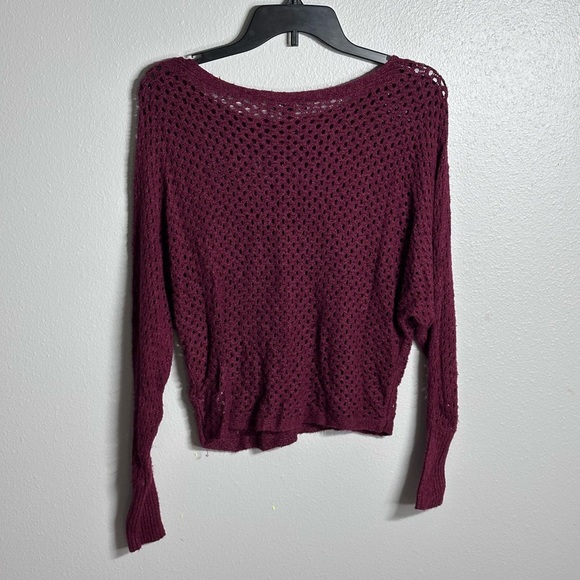 Express Women Red/Burgundy Pullover Sweater Top Long Sleeve size S. - Picture 4 of 6